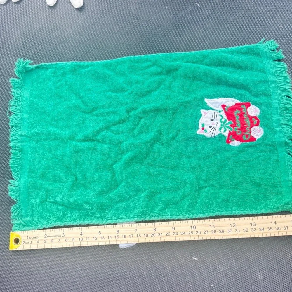 Vintage Meowy Christmas Cat Hand Towel Green Cotton‎ Embroidered Fringe Holiday